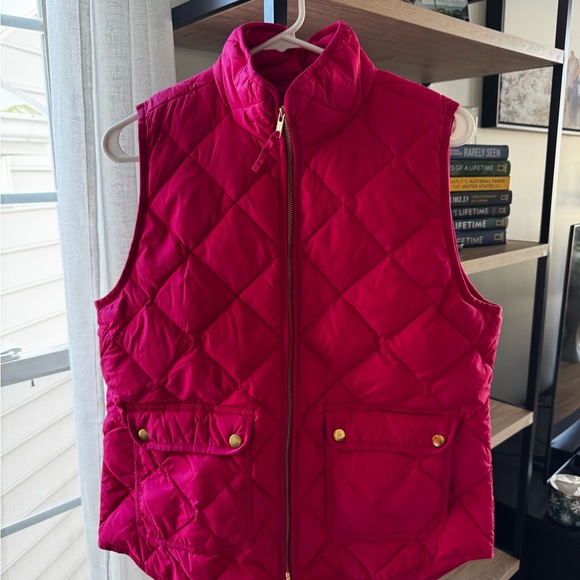 J. Crew Quilted Excursion Vest in hot pink medium - Picture 2 of 4